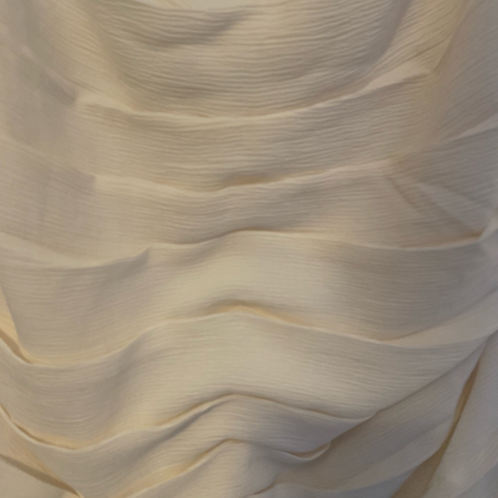Astr Cream Ruffled Blouse - Picture 5 of 5